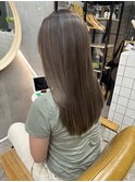 グレージュカラー