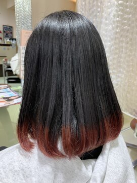 アズール 草加(azule) 裾カラー　レッド[草加／草加駅東口]