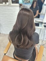 ムク 新宿(muc)&nbsp;ミルクチョコレートブラウン&ナチュラルロングヘア