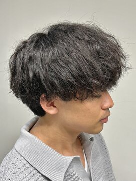 ニアウ 伊勢崎連取店(Niau) 波巻きスパイラルパーマツイストスパイラルパーマシャドウパーマ