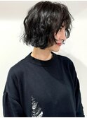 重軽ボブレイヤー　韓国風パーマ　デジタルパーマ　黒髪ボブ