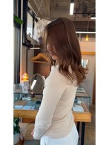 ブラント(BRUNT) カラーで出来る透明感あるベージュ