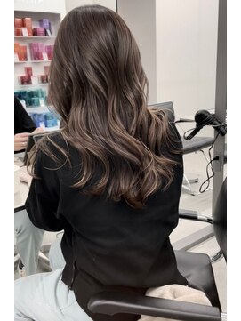 リリット(ReLit) くすみベージュマロンベージュホワイトブロンド細めハイライト