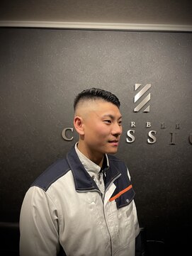 バーバークラシックス(BARBER CLASSICS) 震災スキンフェード×濡れパン