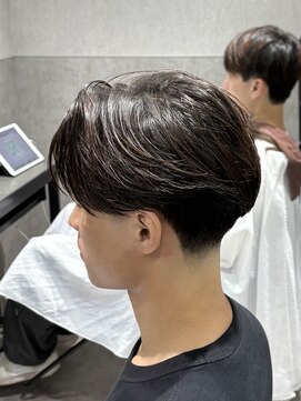 テクト バイアッシュ 吉祥寺店(Tect by Ash) テーパーフェードニュアンスパーマセンターパートフェザーパーマ