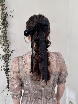 【zest中野/セイラ】ふわふわ編みおろしヘア