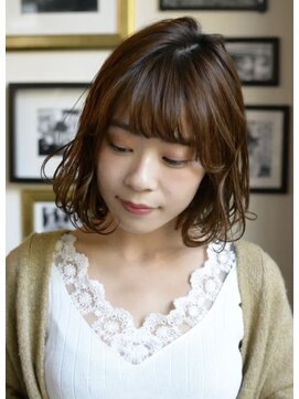 キヴィ(kivi) ふんわりパーマ