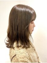 ルッツ (Lutz hair design) 柔らかオリーブベージュ