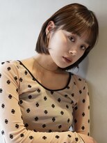 ニコトウキョウ 新宿(nico TOKYO) 20代30代切りっぱなしボブタッセルボブ顔周りレイヤーオリーブ