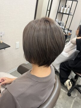 バセット バイ アルター 鎌取店(basset by aL-ter) ハッシュカット/グレージュ/ツートンカラー/鎌取