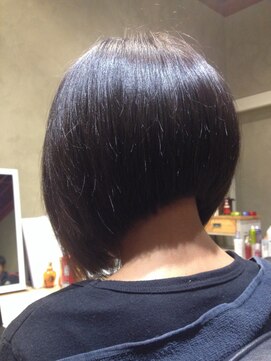 ルミエール(Lumiere by Natural) 【土浦Lumiere　宮西】☆ベーシックな前下がりボブ☆