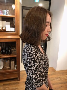 ロティー(loty) 【loty酒井美紀】アッシュベージュ×ウェーブボブ