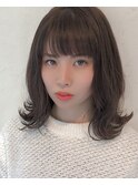オリーブベージュ×ミディアム