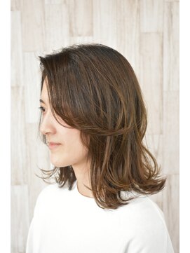 ポッシュヘアー(POSH hair) 大人クールレイヤー
