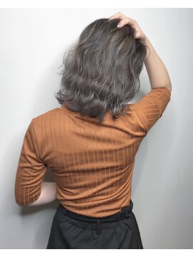 フロート 小阪店(float) シアーベージュ_厚めバング,ローライト,デザインカラー