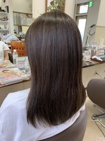 コアフィールフィス(COIFFURE fils)&nbsp;《見附　今町》アッシュ系ダークカラー　セミロング