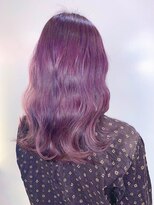 メーヴェ(Mowen)&nbsp;mowen 南堀江　ラベンダーアッシュ×ゆるふわレイヤーカット