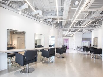 EIGHT kobe 神戸三宮店 【エイト】