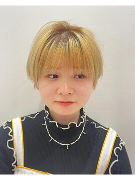 バズ(BUZZ) まるで地毛！？なルーツカラー！