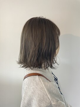 キコエル 三軒茶屋(kikoeru) 透け感外国人風オリーブベージュボブ