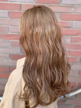 アース 菊名店(HAIR&MAKE EARTH) 20代30代大人かわいいカラーデザインカラー×透明感ベージュ