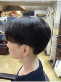 メンズマッシュルームスタイルツーブロック刈り上げ短髪　西巣鴨