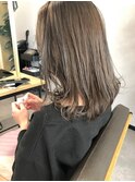外ハネボブ＊外ハネミディ＊グレージュ【ZinaCENTRAL】