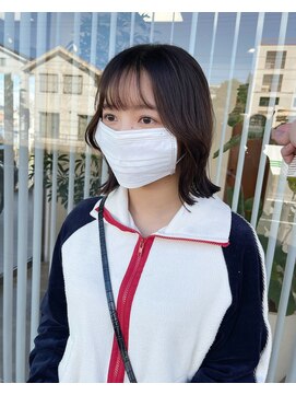 シンス(Since) ふわっと顔周りでプラスワンの 外ハネデザイン