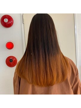 コンフェティ ルピナス山之手店(Confetti) オレンジカラー