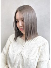 クム 横浜(qumu)&nbsp;【qumu MARIKO】透明感グレージュ×切りっぱなしボブ
