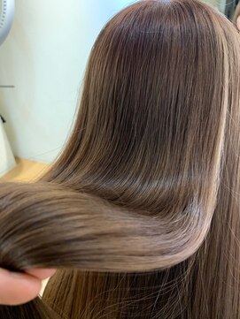 ブルーカナール(BlueCanal) 【BlueCanal/ブルーカナール】縮毛矯正/髪質改善/ベージュカラー