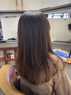 カミケン 方木田店(kamiken.) うる艶縮毛矯正×ミディアムヘア【カミケン方木田店】