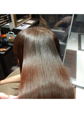 アールクリエイション(AHL creation) うる艶美髪矯正