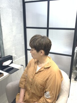 イーズ バイ インス(Yeeee.s by INCE) 白髪ぼかし/白髪改善カラー/ショート/透明感カラー/脱白髪染め