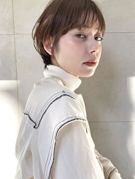 サーカス バイ ビュートリアム 青山(CIRCUS by BEAUTRIUM) 耳かけショートボブ　ショートヘア　耳かけショート　前髪あり