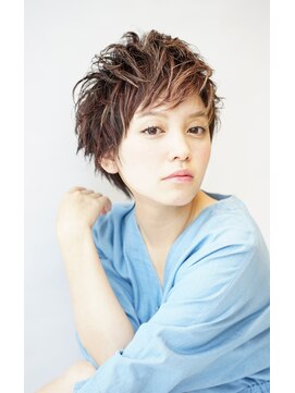 ザ シー 橋本(The C) 毛束小顔ショート・ザシーバイアフロート　橋本