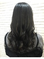 エイル(EIIR)&nbsp;暗めのグレーアッシュ☆