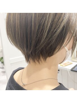 ミモザ(Mimosa) 《Mimosa》束感のある丸みショートヘア◎