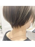 《Mimosa》束感のある丸みショートヘア◎
