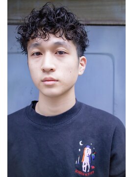 ボンド 三軒茶屋(Bond) メンズパーマ×スペインカール【三軒茶屋 メンズカット RYUKI】