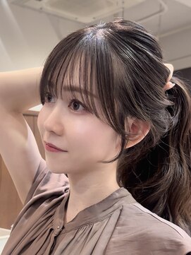 ビューネオ(VIEW NEO) 顔まわり/韓国/似合わせ/小顔カット/透明感ベージュ/谷町四丁目