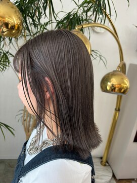 ユラギフロムユイマァル 水島店(YURAGI from YUIMARL) ブリーチ×グレーカラー