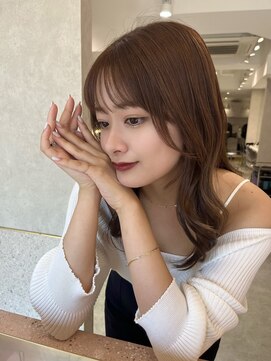 ルームバイシー 新宿(Loom. by Sea) ＊前髪顔まわり×レイヤーカット【新宿/韓国ヘア】