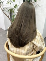 ノート(note)&nbsp;明るめオリーブベージュ×レイヤーカット