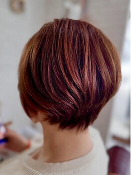 ヘアーサロン ラウナ(Hair Salon Launa)の写真/確かな技術が人気の【Hair Salon Launa】ミリ単位までこだわるカット技術で、あなた史上最高の仕上がりに☆