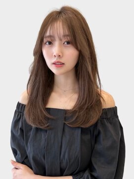 ユーフォリア 渋谷グランデ(Euphoria SHIBUYA GRANDE) ベージュカラー　レイヤーカット　顔まわりカット