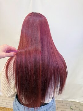 アリスバイブランニューリブ 難波店(ALICE by Brandnew×LIV) ピンクレッドカラー×ロングヘア