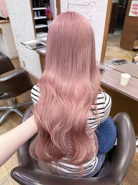 ピークス 西川口東口(PEQSS) ホワイトピンク