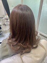 hanz.hair【ハンズヘアー】髪質改善/縮毛矯正/ハイライト/メテオカラー&nbsp;セミロングレイヤーカット