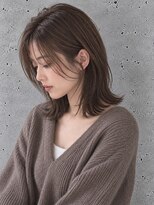 ラベルムバイエーケー(La Belleme by AK)&nbsp;伸ばしかけ外ハネミディ